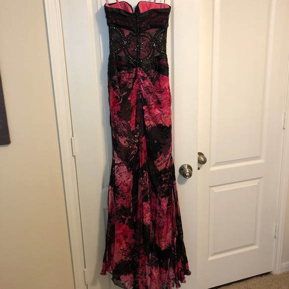 Prom/formal dress - Picture 3 of 5
